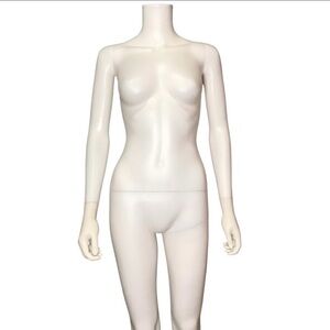 Professional Female Display Mannequin in Classic White